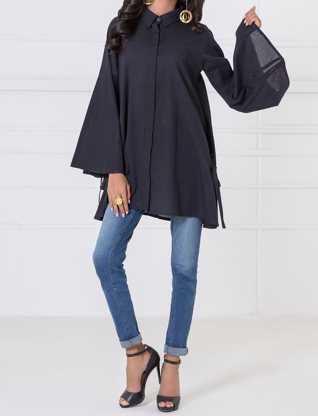 Komal's WTB17412 Bell Sleeve Top