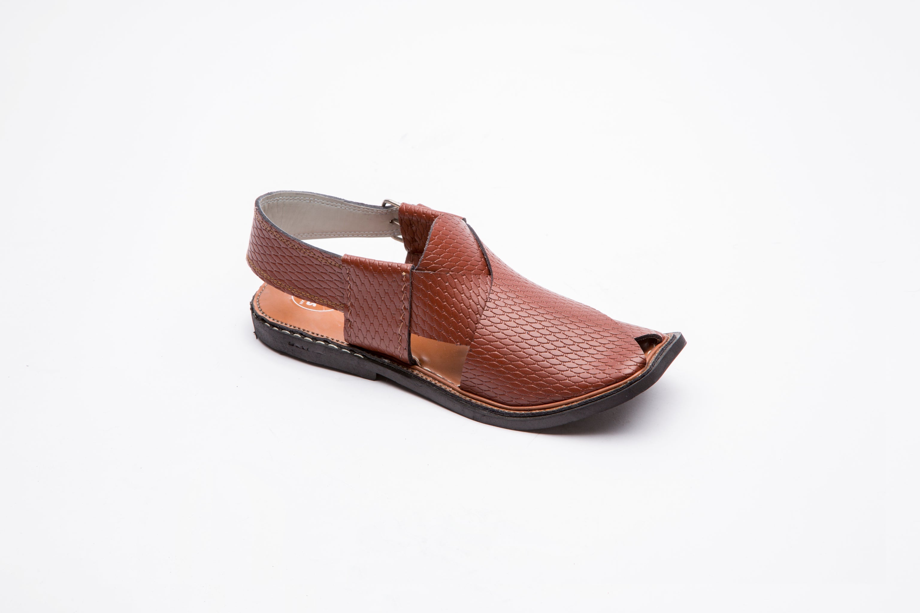 Komal's Patterned Peshawari Chappal