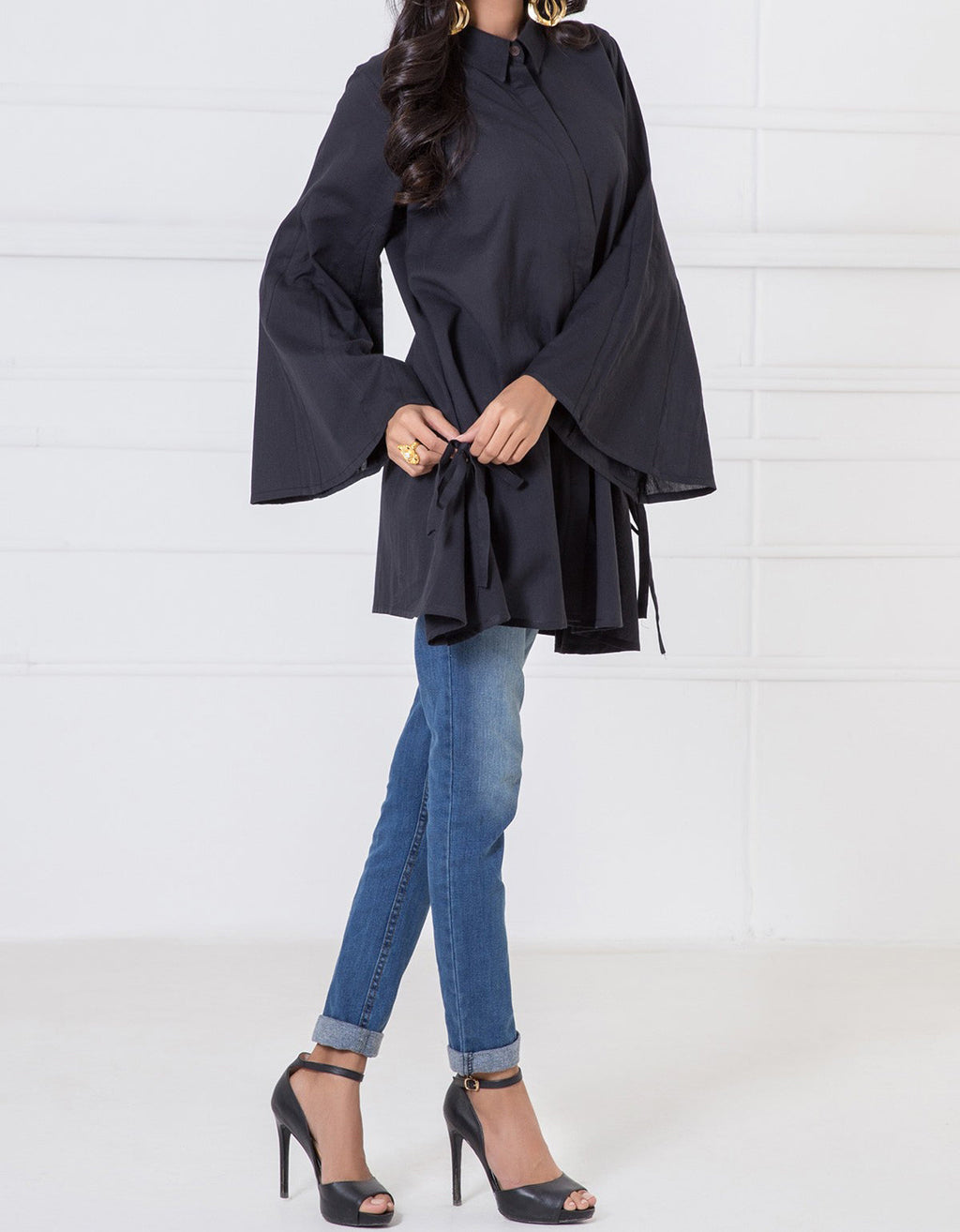 Komal's WTB17412 Bell Sleeve Top