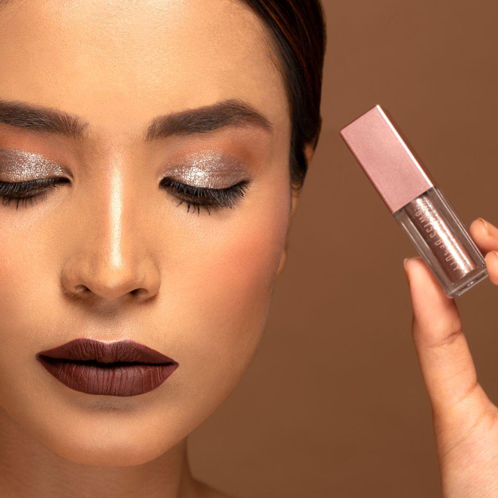 Metallic Eyeshadow
