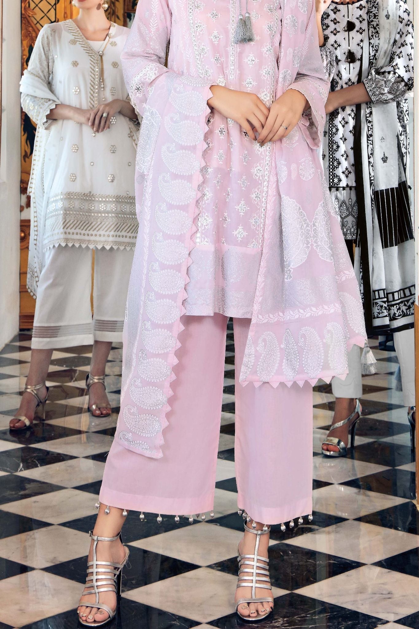 Komal's FE-152 Embroidered 3PC Suit