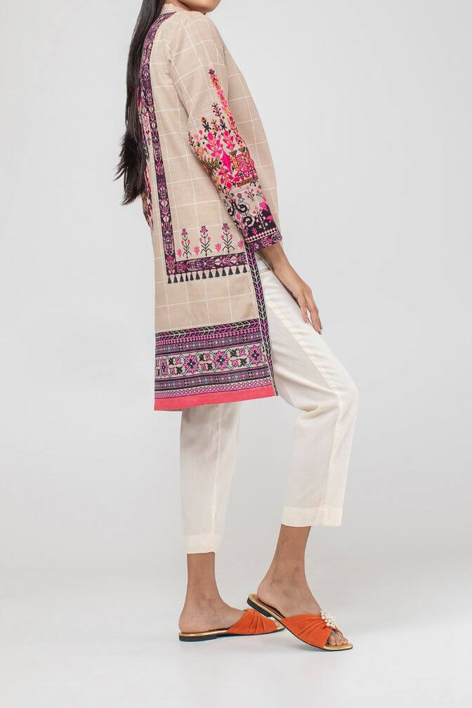 Komal's KETPE-K18404 Embroidered Kurti